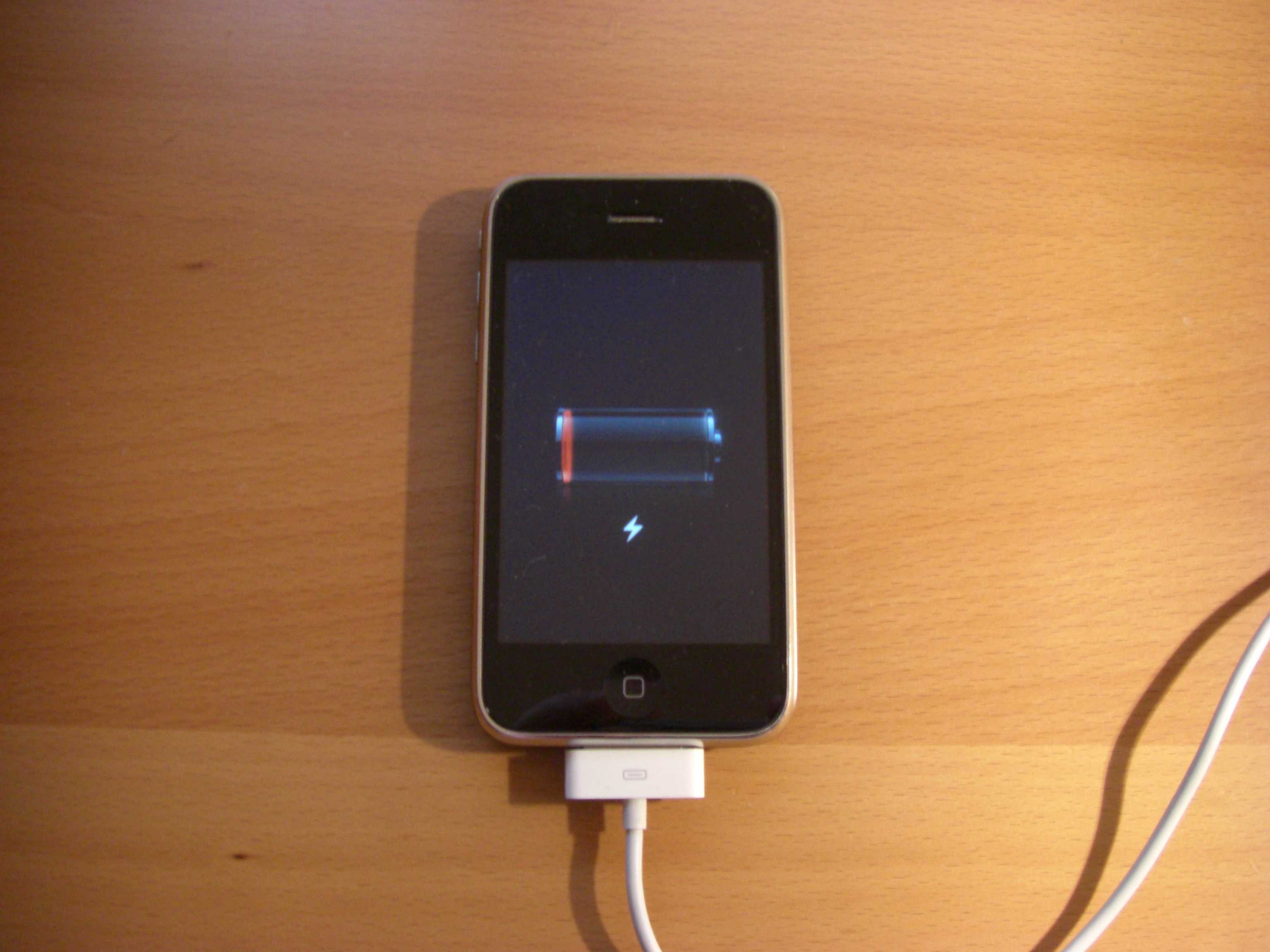 Iphone 4 зарядка