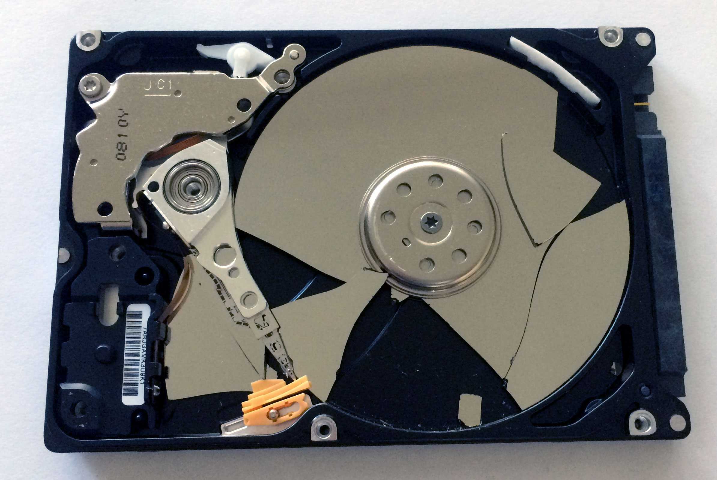 Как восстановить жесткий диск и всю информацию на нем?