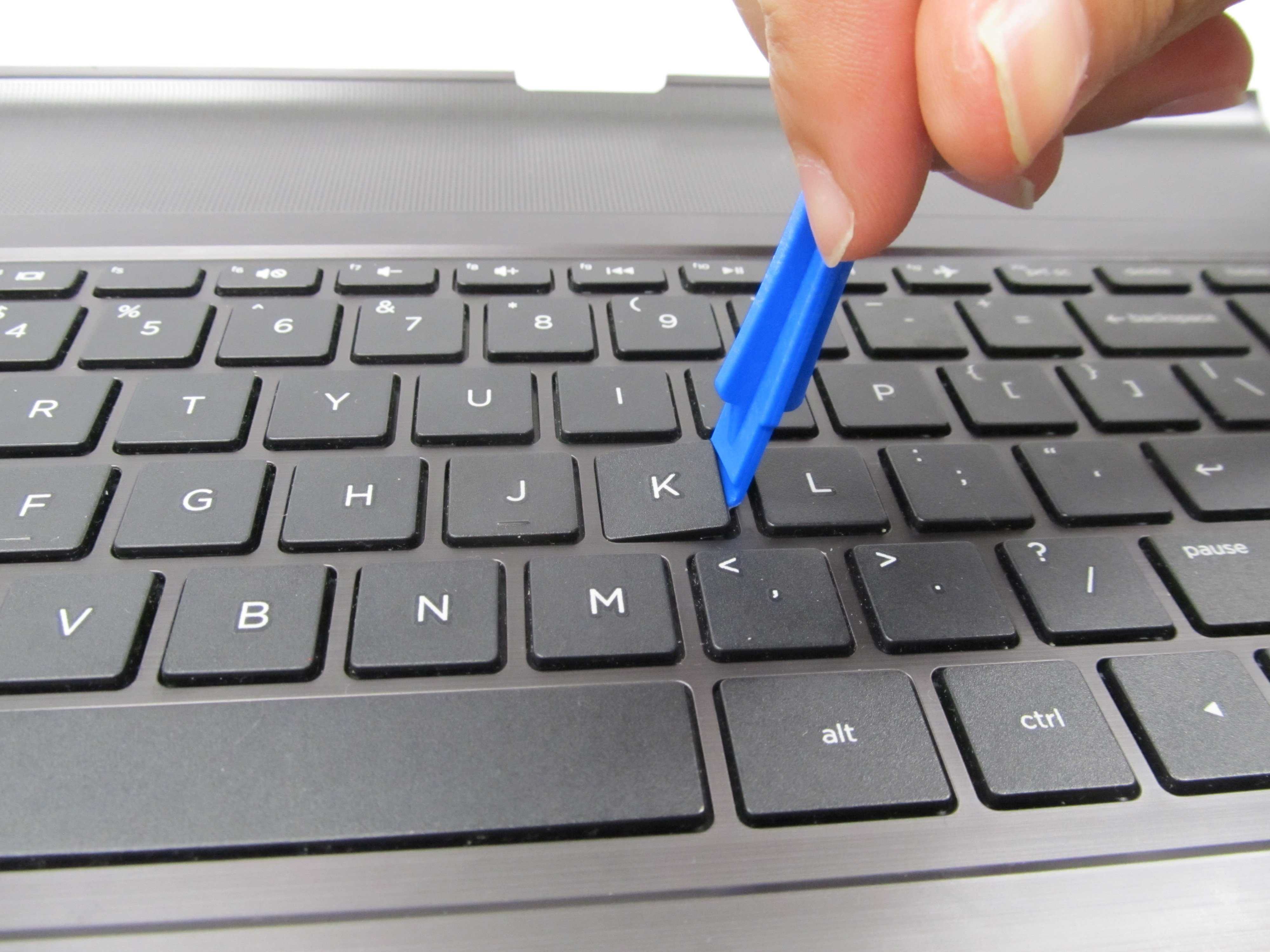 Снять клавиши с ноутбука
